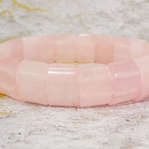 Pink rose quartz stone stretch bracelet with rectangle curved shaped stones - Picture 7 of 12